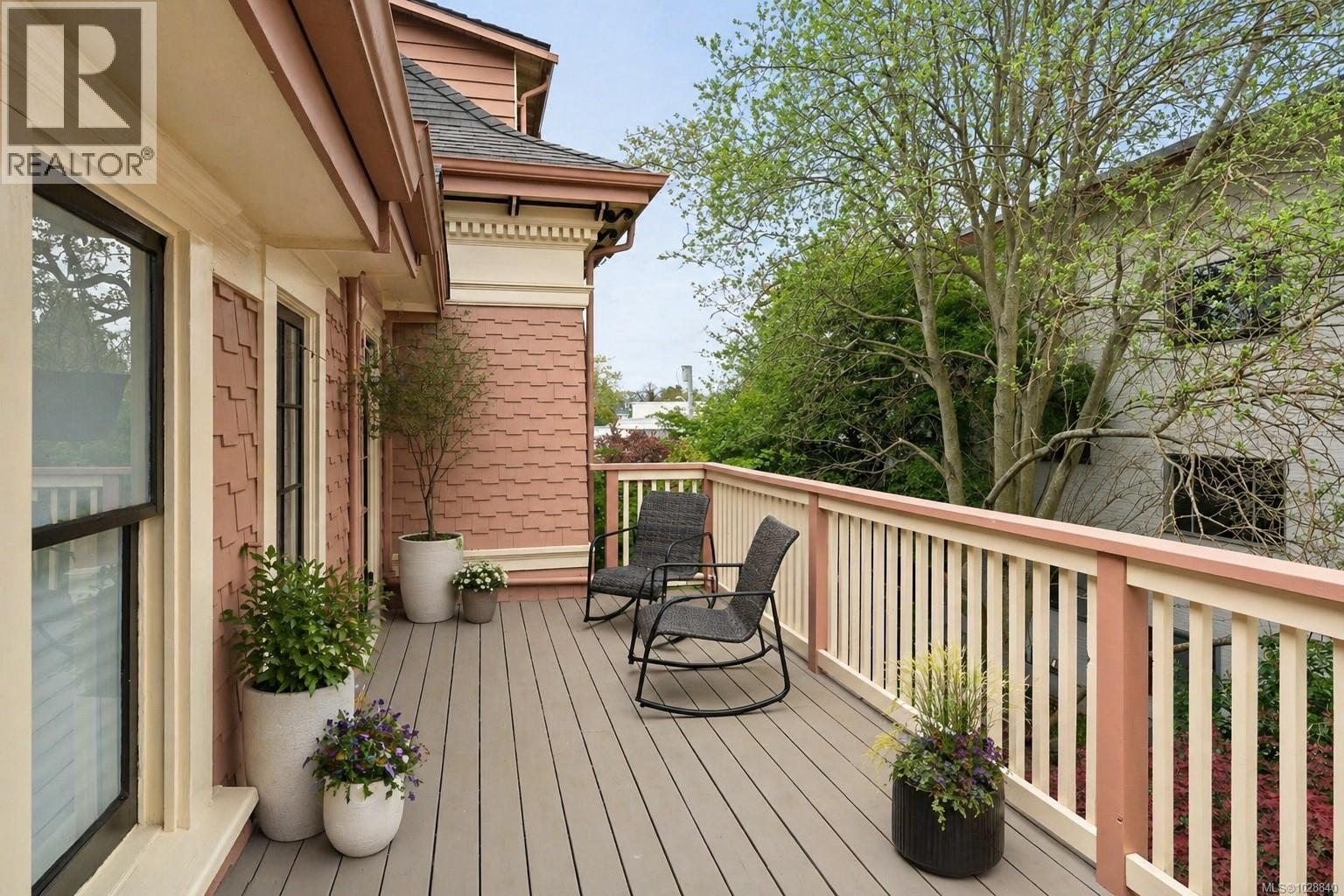 1270 Yates St, Victoria, British Columbia  V8V 3N3 - Photo 47 - 1028840