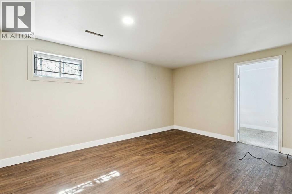 8312 47 Avenue Nw, Calgary, Alberta  T3B 1Z7 - Photo 10 - A2303139