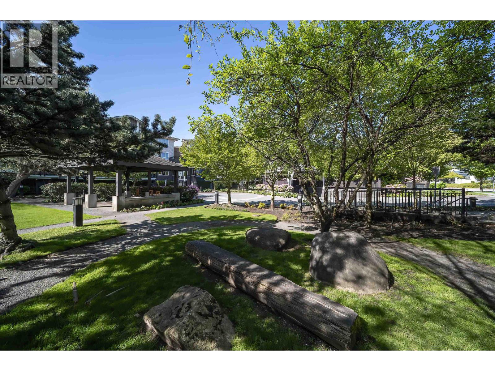 214 5788 Sidley Street, Burnaby, British Columbia  V5J 5E5 - Photo 14 - R3117087