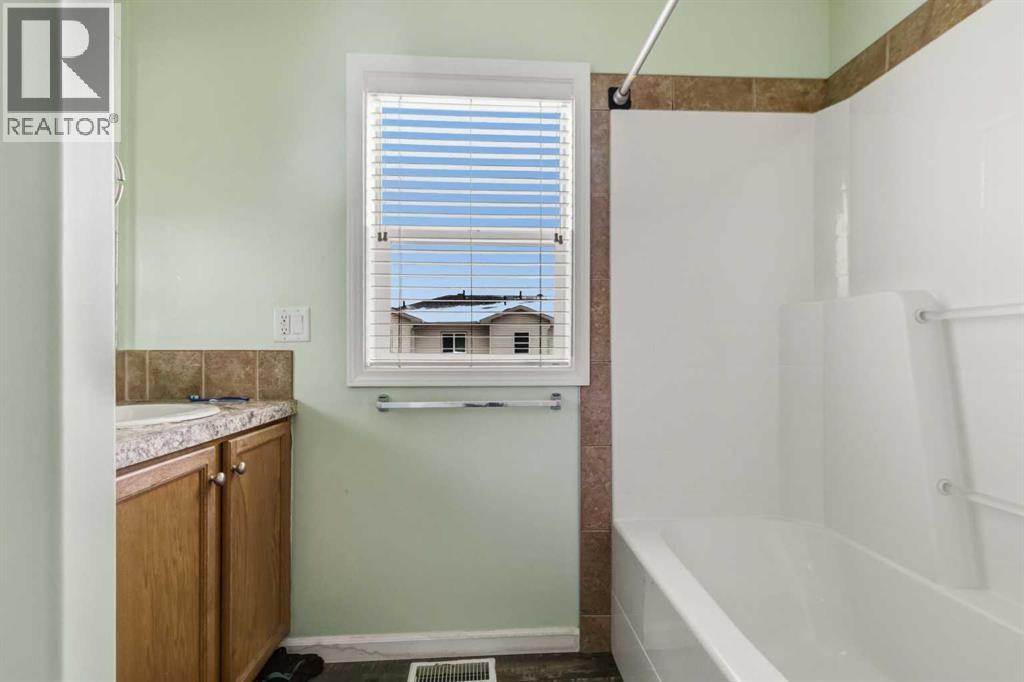 106, 313 Millennium Drive, Fort Mcmurray, Alberta  T9K 0M2 - Photo 20 - A2306123