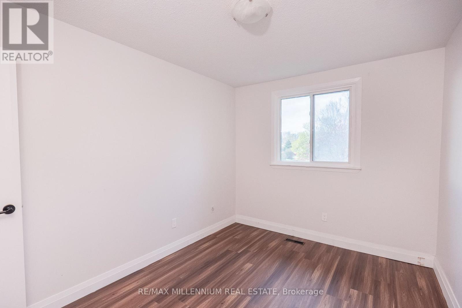 87 - 87 Carisbrooke Court, Brampton, Ontario  L6S 3K1 - Photo 17 - W13043366