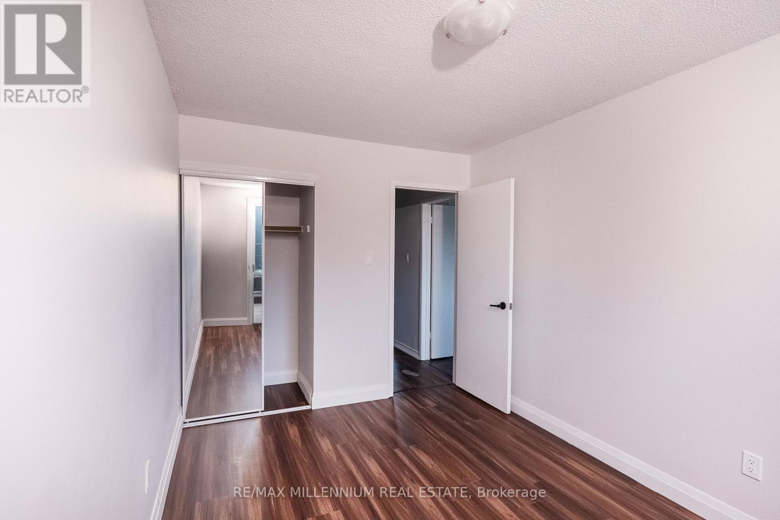 87 - 87 Carisbrooke Court, Brampton, Ontario  L6S 3K1 - Photo 18 - W13043366