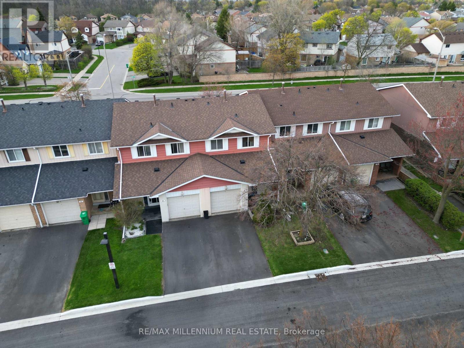 87 - 87 Carisbrooke Court, Brampton, Ontario  L6S 3K1 - Photo 30 - W13043366