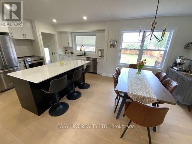 345 Head Street N, Strathroy-Caradoc, Ontario  N7G 2J8 - Photo 7 - X12882400