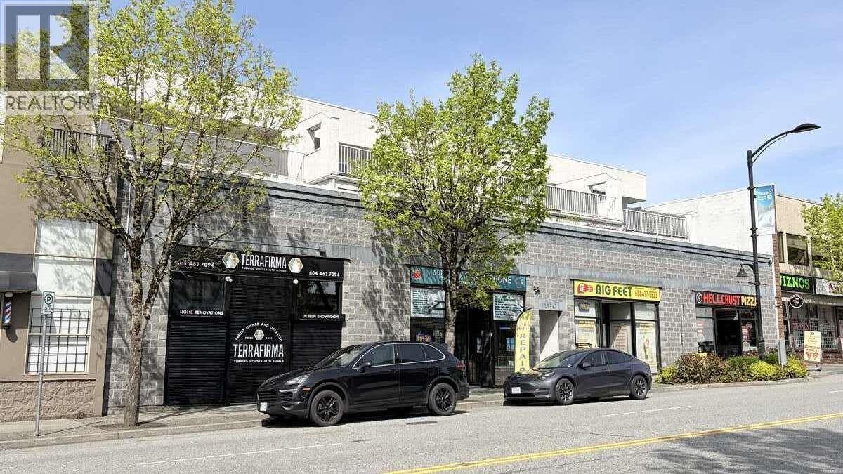 204 22347 LOUGHEED HIGHWAY, Maple Ridge, British Columbia