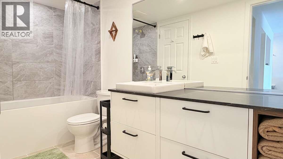 204 22347 Lougheed Highway, Maple Ridge, British Columbia  V2X 2T3 - Photo 9 - R3114250