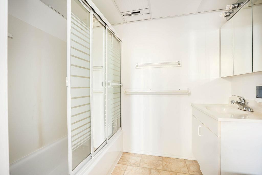 1897 Mcdermot Avenue, Winnipeg, Manitoba  R2R 0A5 - Photo 23 - 202608353