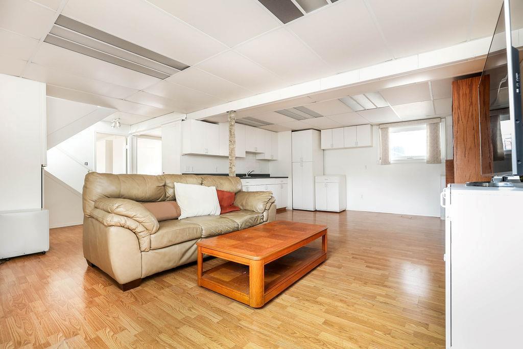 1897 Mcdermot Avenue, Winnipeg, Manitoba  R2R 0A5 - Photo 14 - 202608353