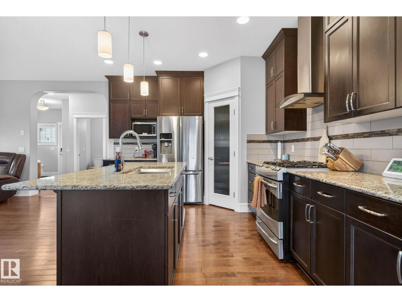 11732 18 Av Sw, Edmonton, Alberta  T6W 2E7 - Photo 21 - E4484223