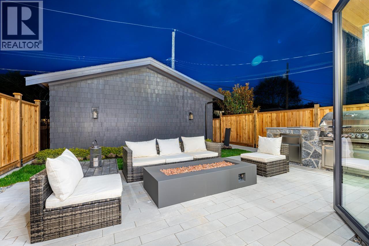 2 3345 W 13th Avenue, Vancouver, British Columbia  V6R 2R8 - Photo 20 - R3117124