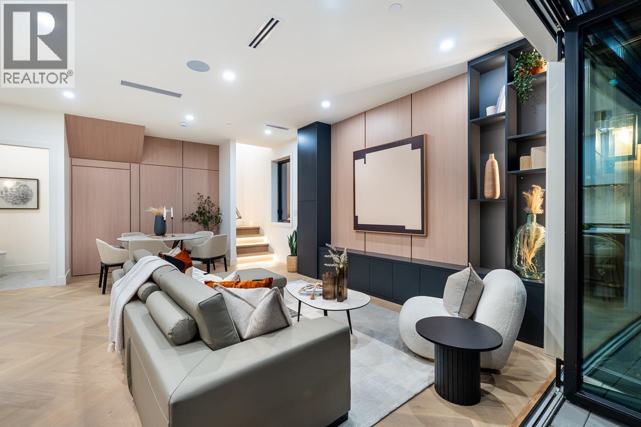 2 3345 W 13th Avenue, Vancouver, British Columbia  V6R 2R8 - Photo 10 - R3117124