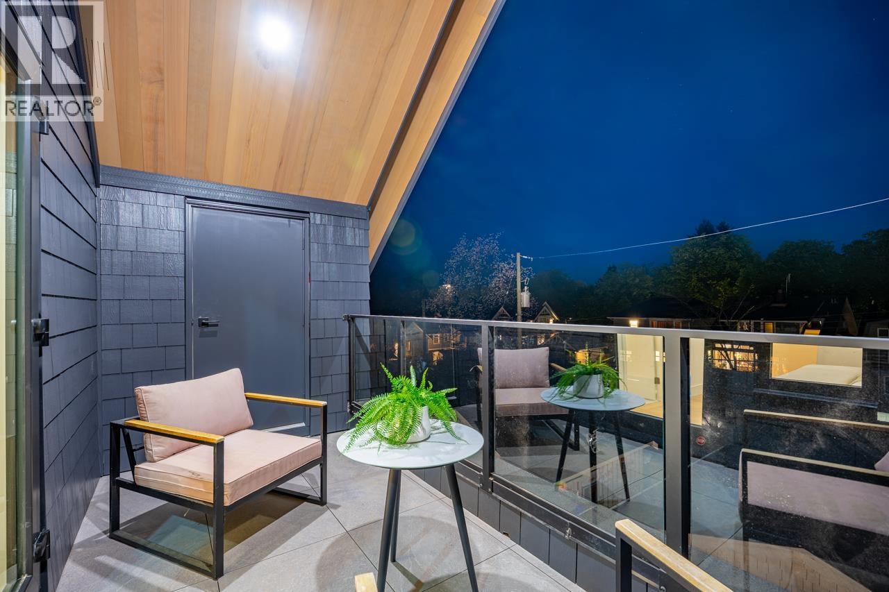 2 3345 W 13th Avenue, Vancouver, British Columbia  V6R 2R8 - Photo 21 - R3117124