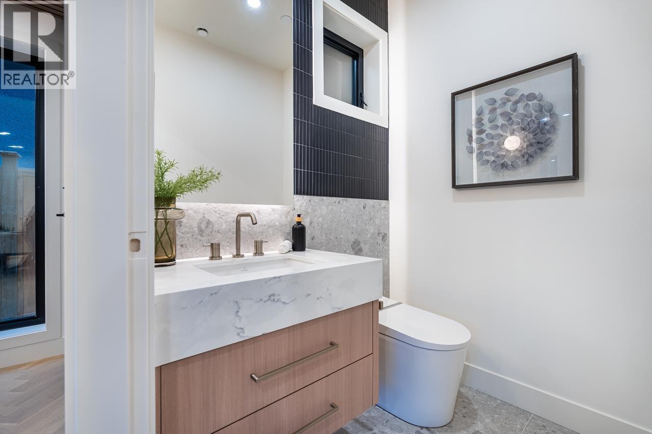 2 3345 W 13th Avenue, Vancouver, British Columbia  V6R 2R8 - Photo 14 - R3117124