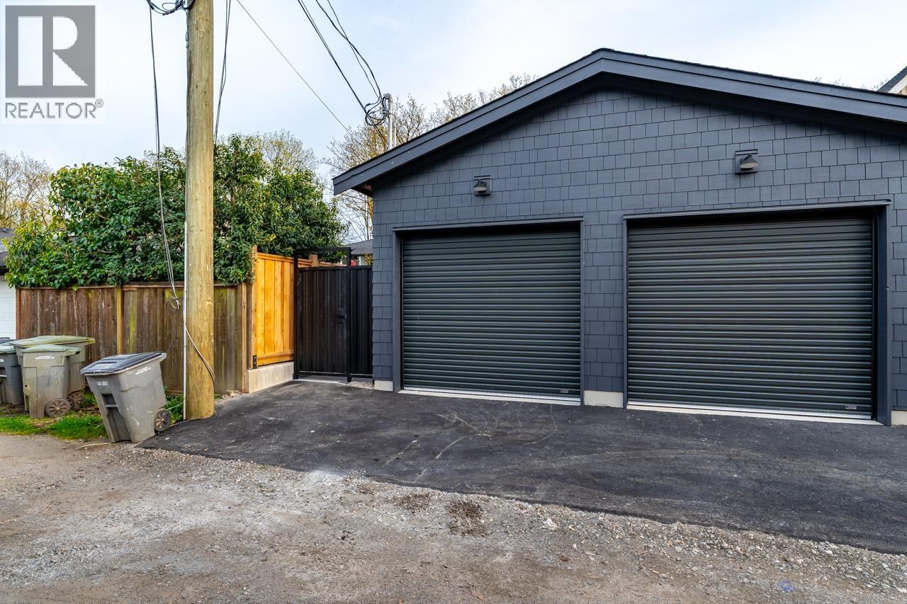 2 3345 W 13th Avenue, Vancouver, British Columbia  V6R 2R8 - Photo 28 - R3117124