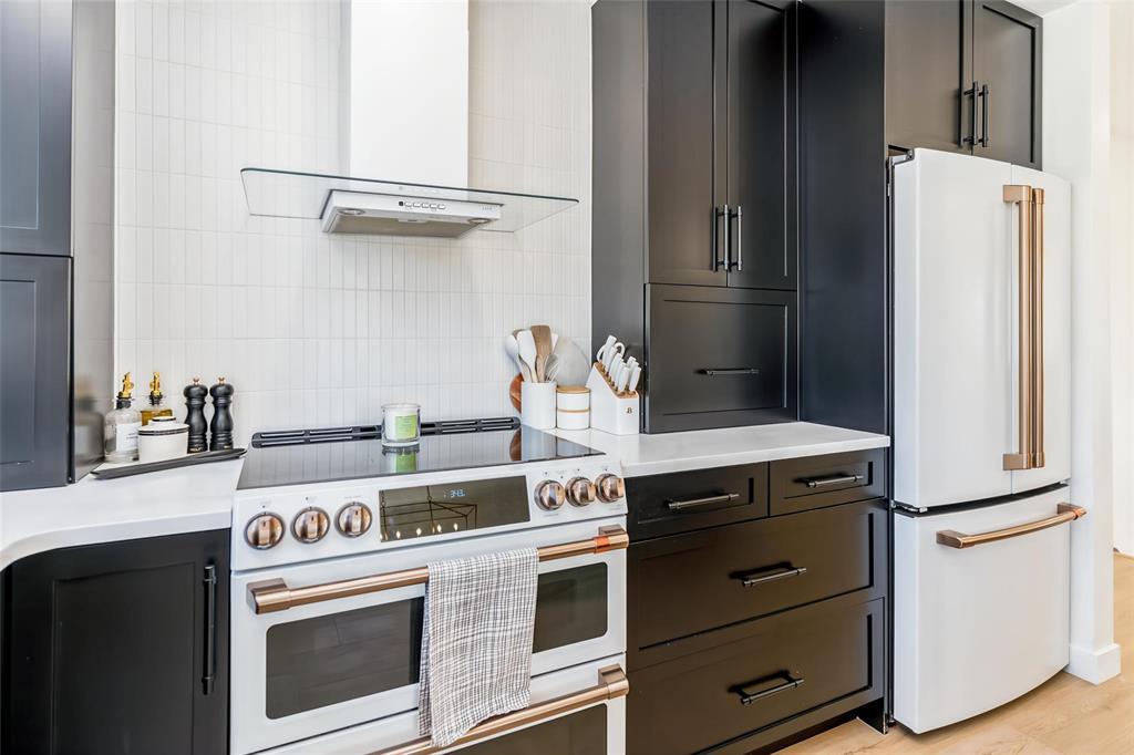 78 Ashern Road, Winnipeg, Manitoba  R2Y 1H2 - Photo 7 - 202608686