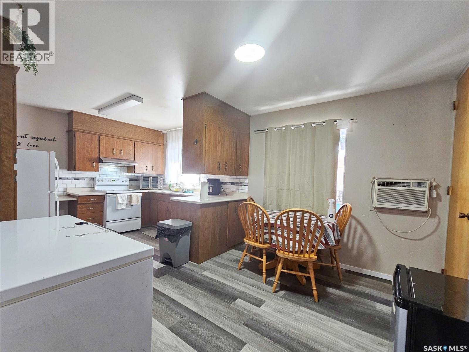 1641 103rd Street, North Battleford, Saskatchewan  S9A 1L6 - Photo 3 - SK034239