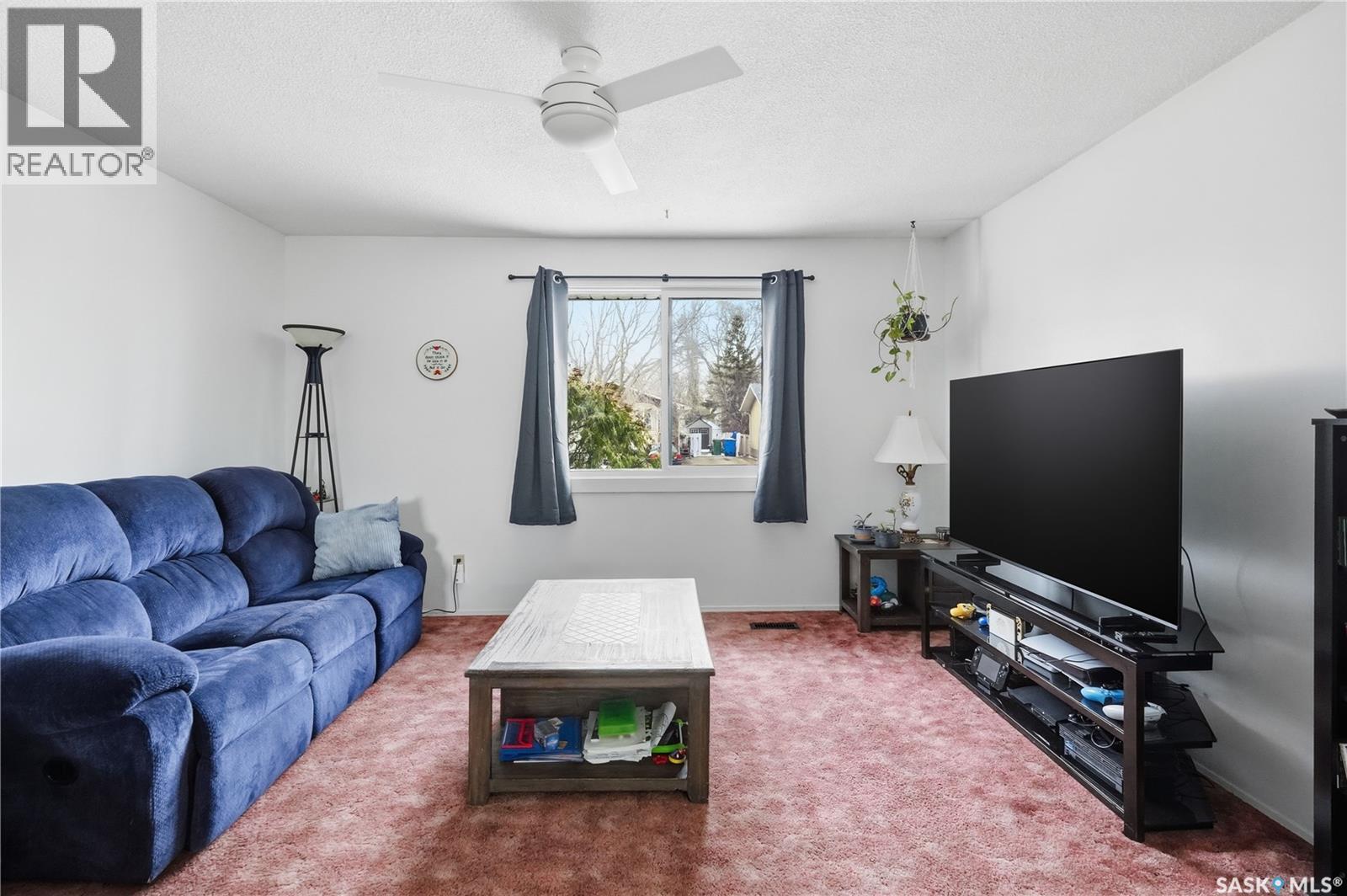 15 Turner Crescent, Regina, Saskatchewan  S4N 4P7 - Photo 3 - SK034161