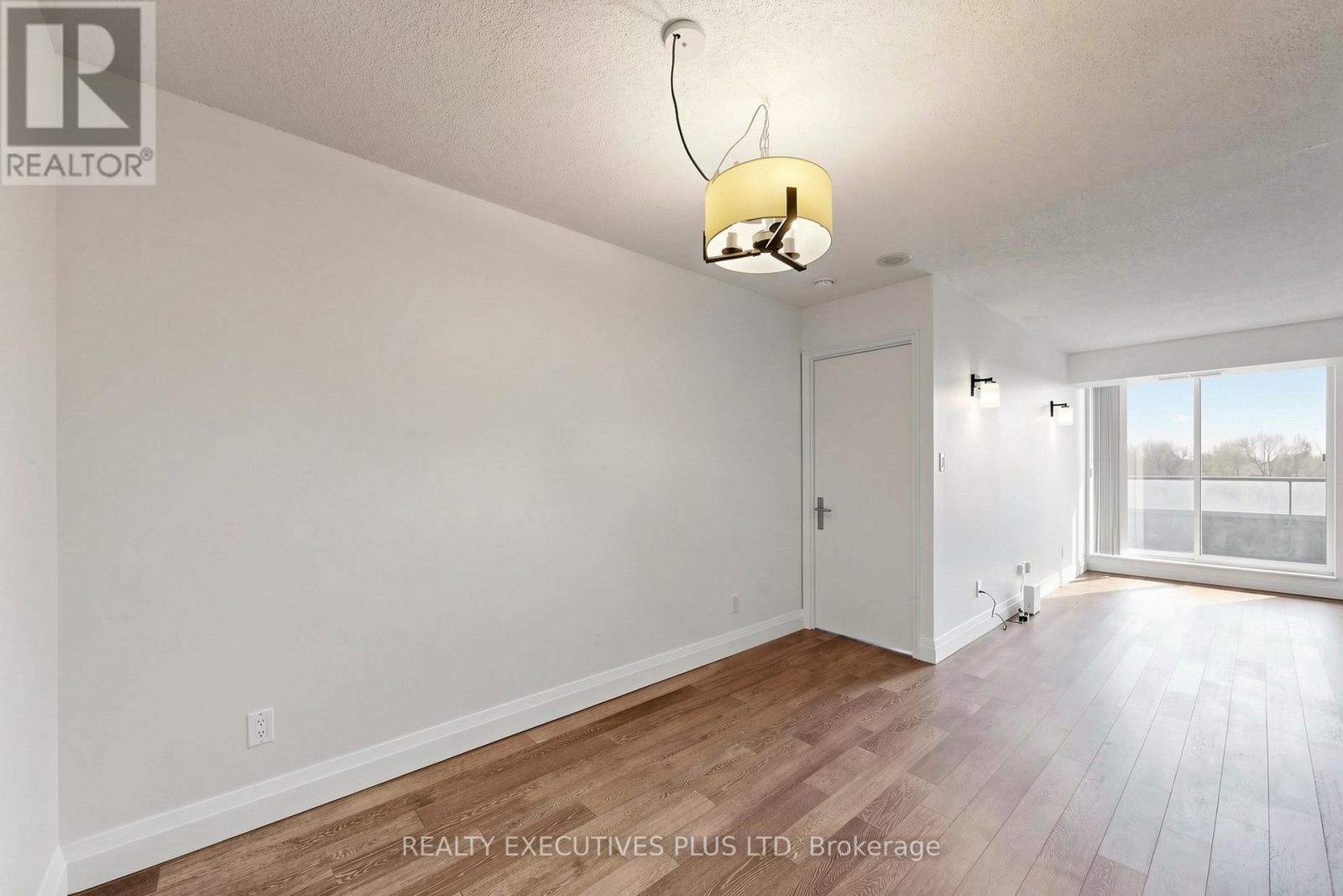 604 - 18 Hillcrest Avenue, Toronto, Ontario  M2N 6T5 - Photo 17 - C12904976