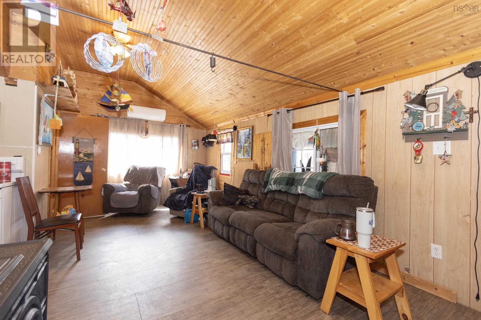 60 Jackson Point Road, Tidnish Bridge, Nova Scotia  B4H 3X9 - Photo 11 - 202608882