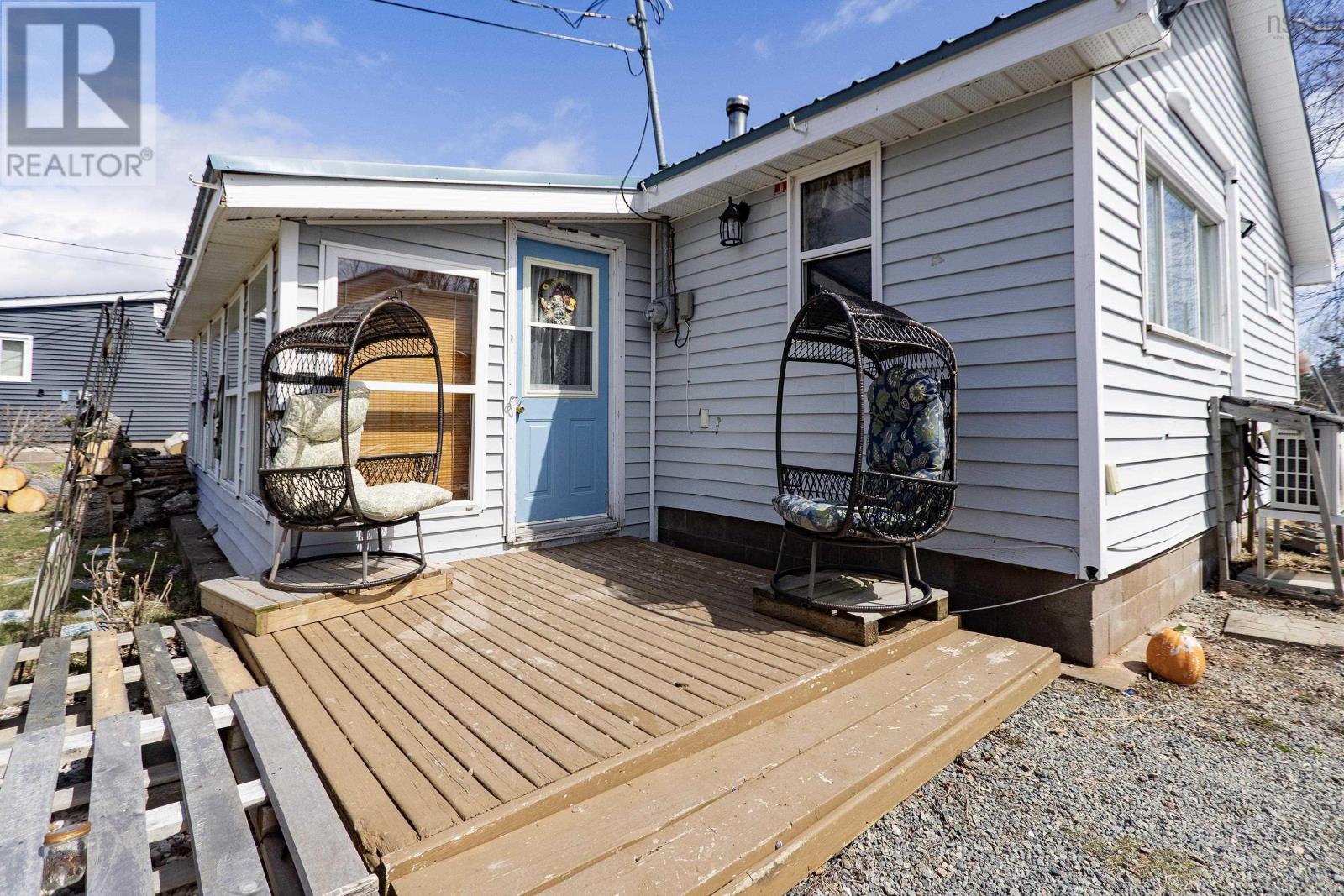 60 Jackson Point Road, Tidnish Bridge, Nova Scotia  B4H 3X9 - Photo 5 - 202608882