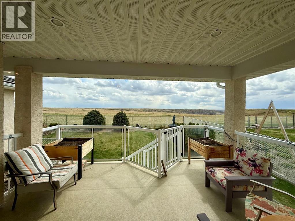 44 Canyon Boulevard W, Lethbridge, Alberta  T1K 6X6 - Photo 43 - A2299884
