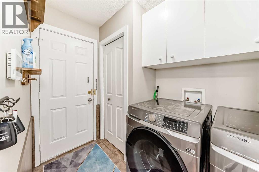 212 Sienna Park Drive Sw, Calgary, Alberta  T3H 3L5 - Photo 21 - A2298763