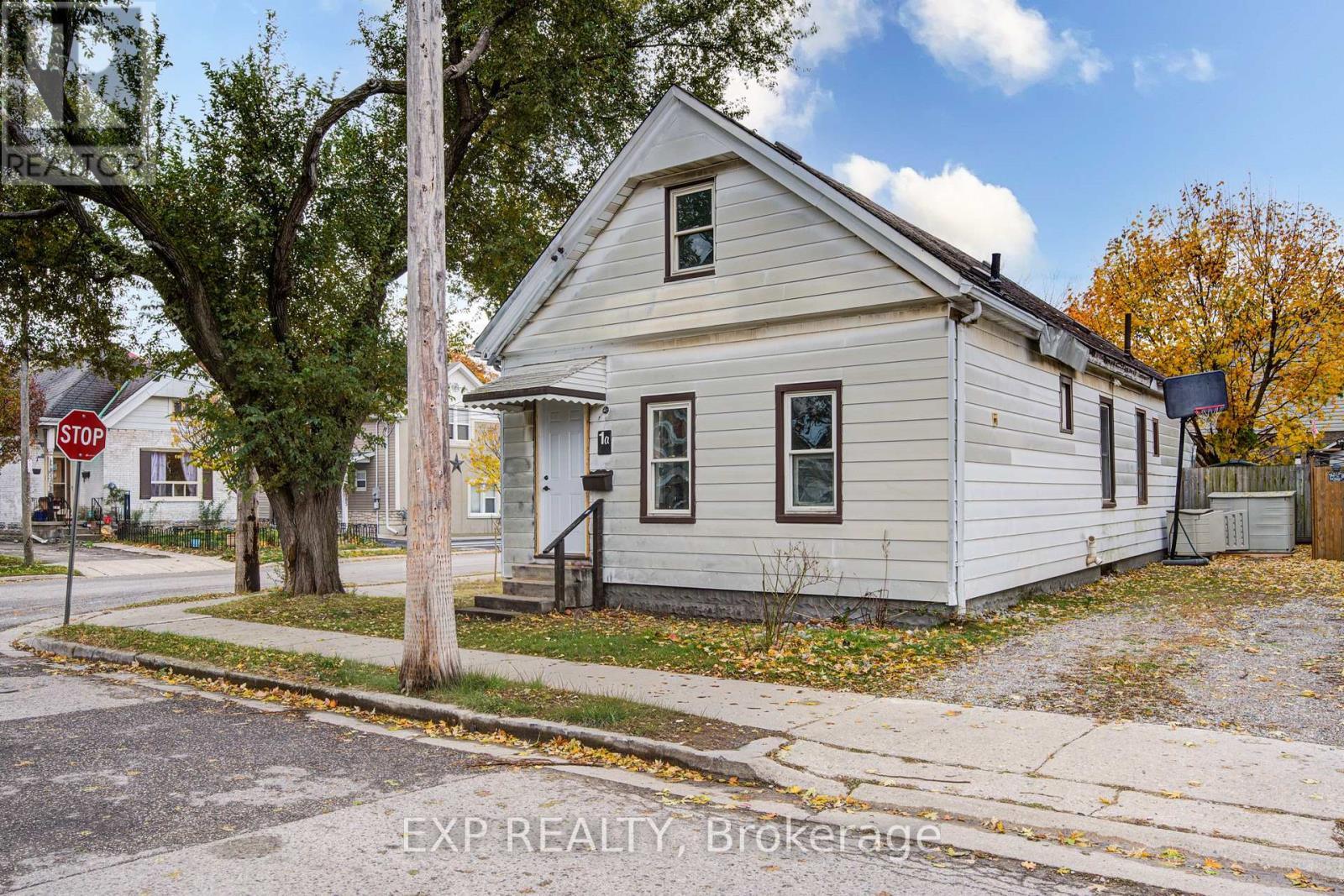 1 Rathgar Street, London East, Ontario  N5Z 1Y3 - Photo 2 - X13055838