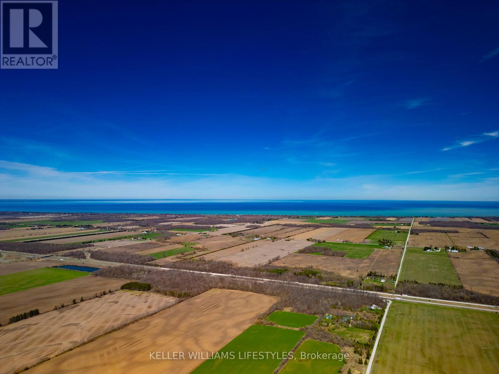 3319 London Line, Plympton-Wyoming, Ontario  N0N 1T0 - Photo 6 - X13055848