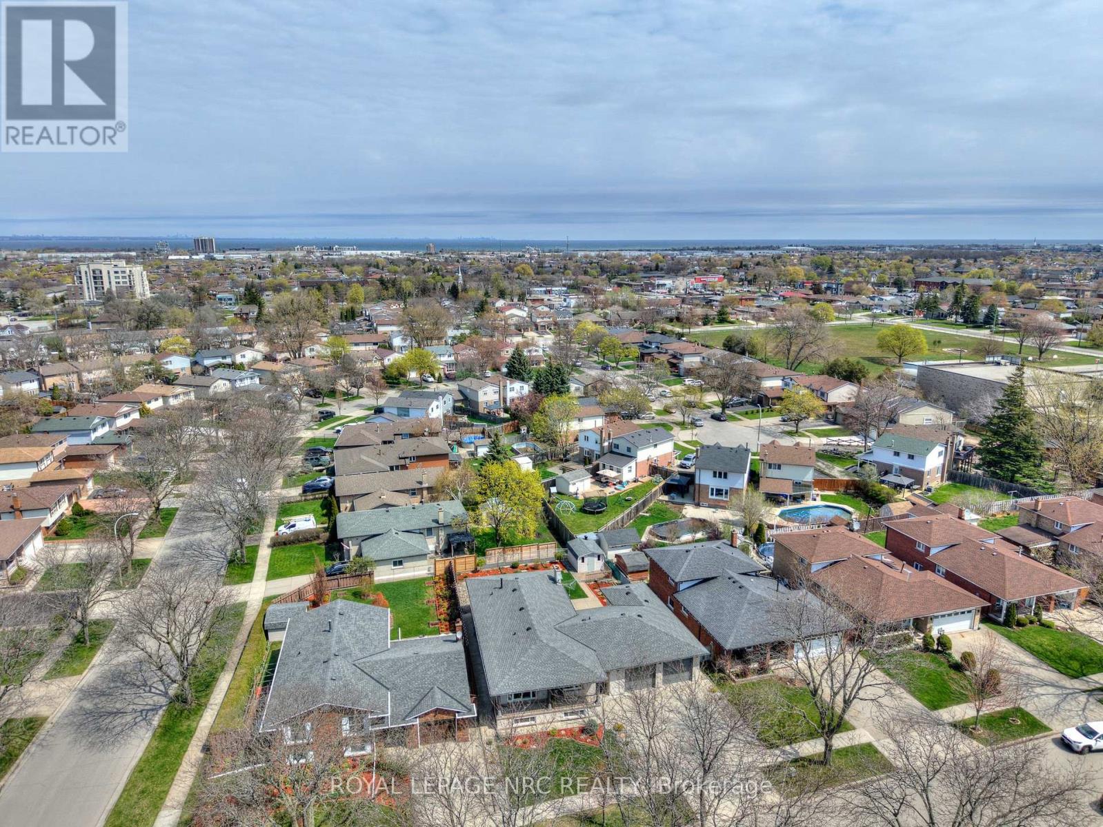 5 Royce Avenue, Hamilton, Ontario  L8G 4C9 - Photo 44 - X13054878