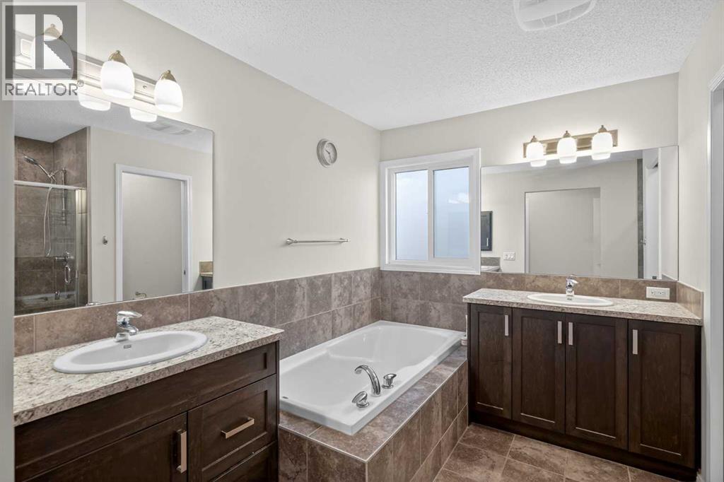 20 Mount Rae Terrace, Okotoks, Alberta  T1S 0M6 - Photo 16 - A2303677