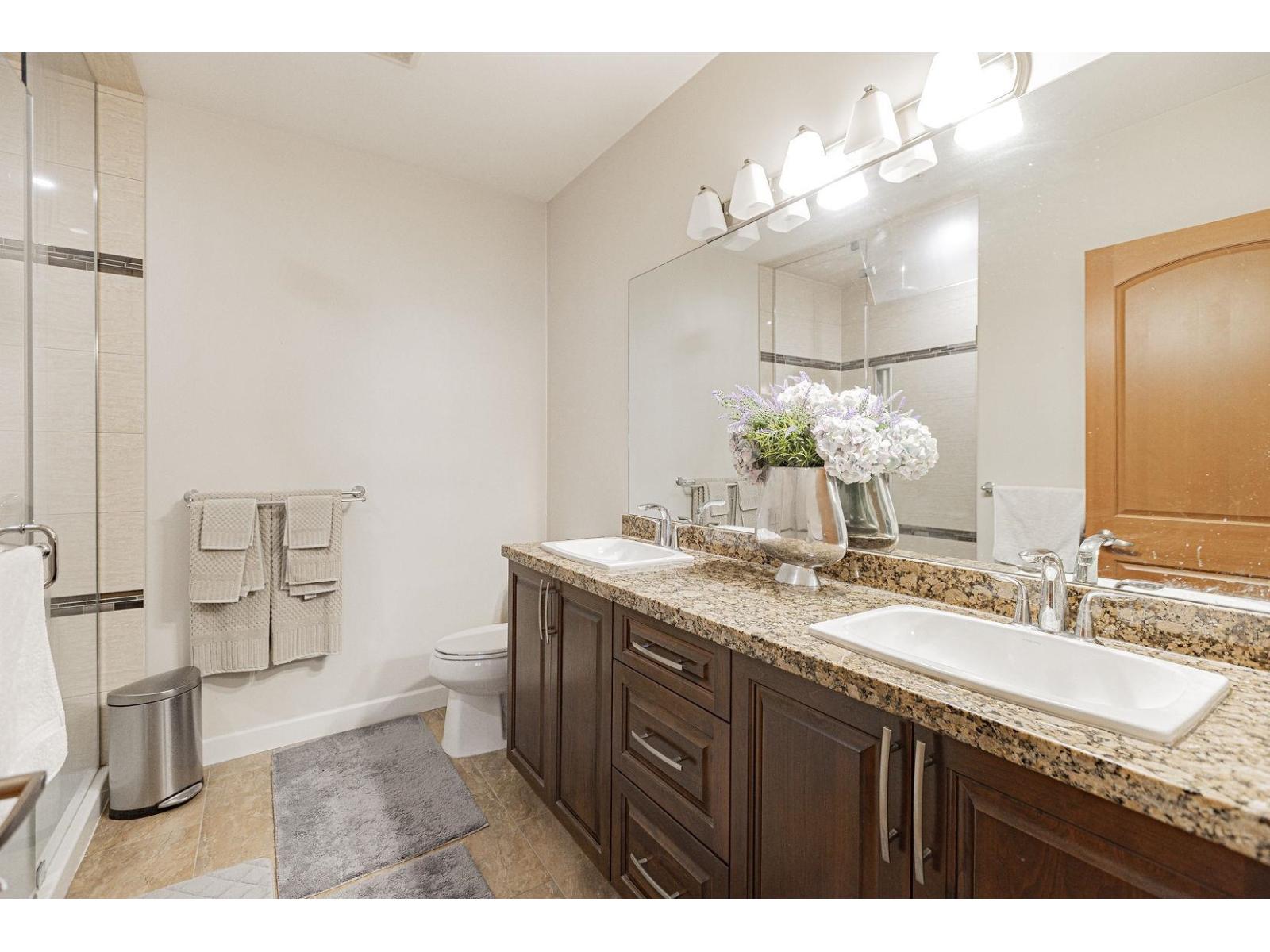 405 8067 207 Street, Langley, British Columbia  V2Y 0N9 - Photo 9 - R3115949