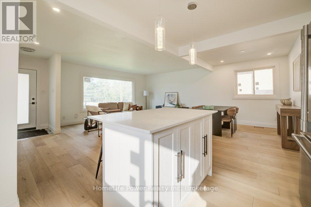 328 The Country Way, Kitchener, Ontario  N2E 2T3 - Photo 12 - X13055856