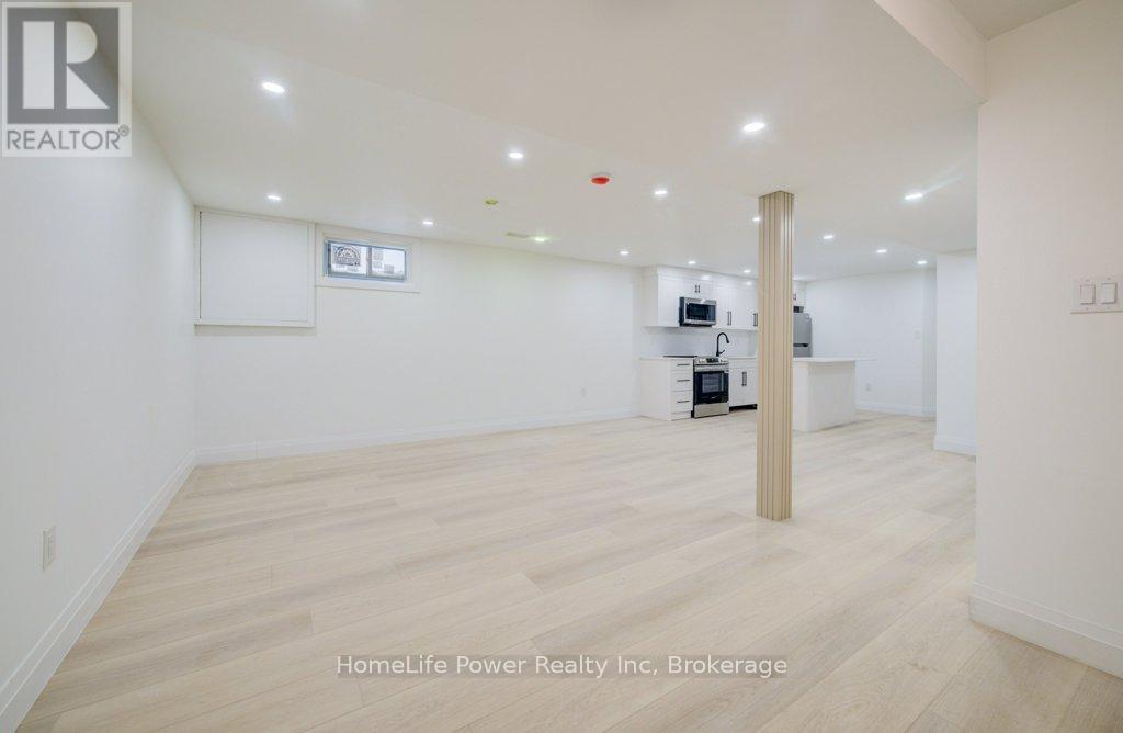 328 The Country Way, Kitchener, Ontario  N2E 2T3 - Photo 30 - X13055856