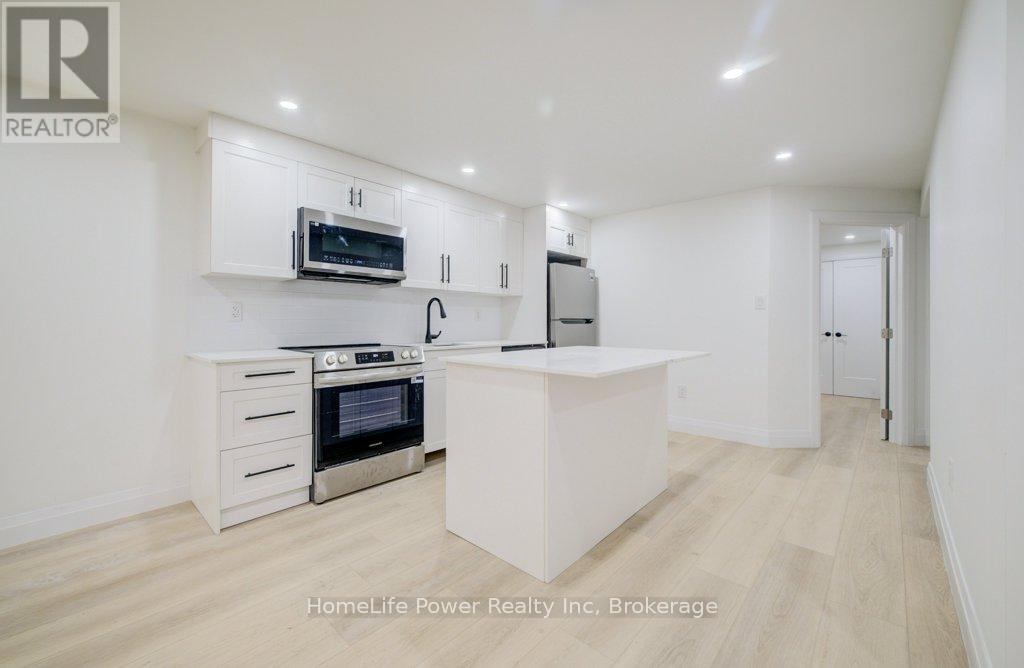 328 The Country Way, Kitchener, Ontario  N2E 2T3 - Photo 33 - X13055856