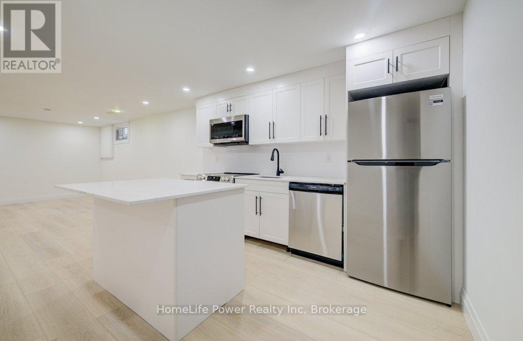 328 The Country Way, Kitchener, Ontario  N2E 2T3 - Photo 34 - X13055856