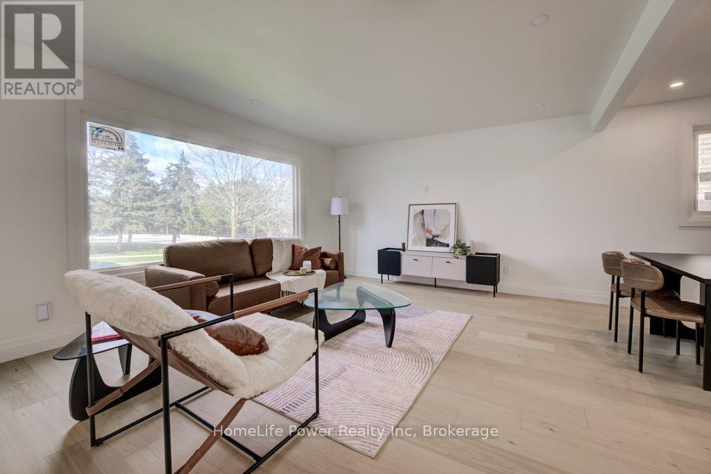 328 The Country Way, Kitchener, Ontario  N2E 2T3 - Photo 6 - X13055856