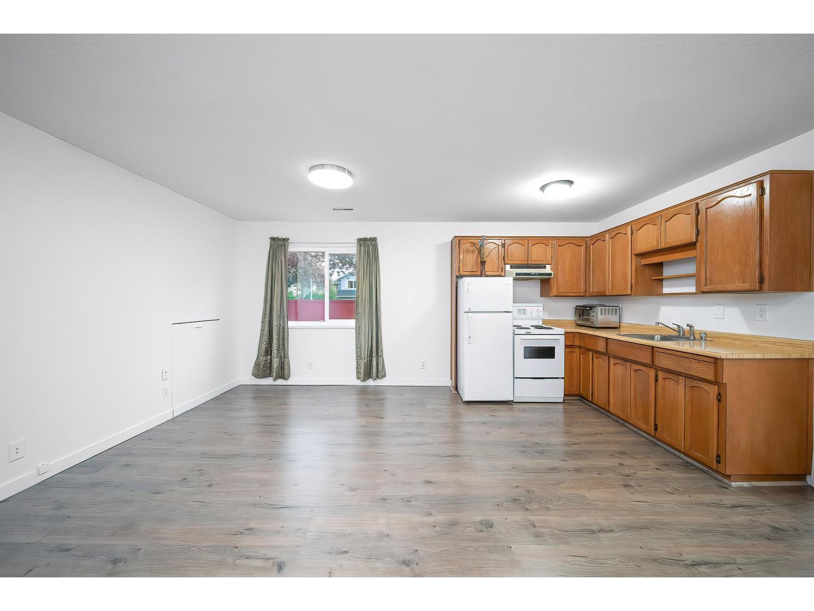 14932 98a Avenue, Surrey, British Columbia  V3R 8H7 - Photo 24 - R3117134