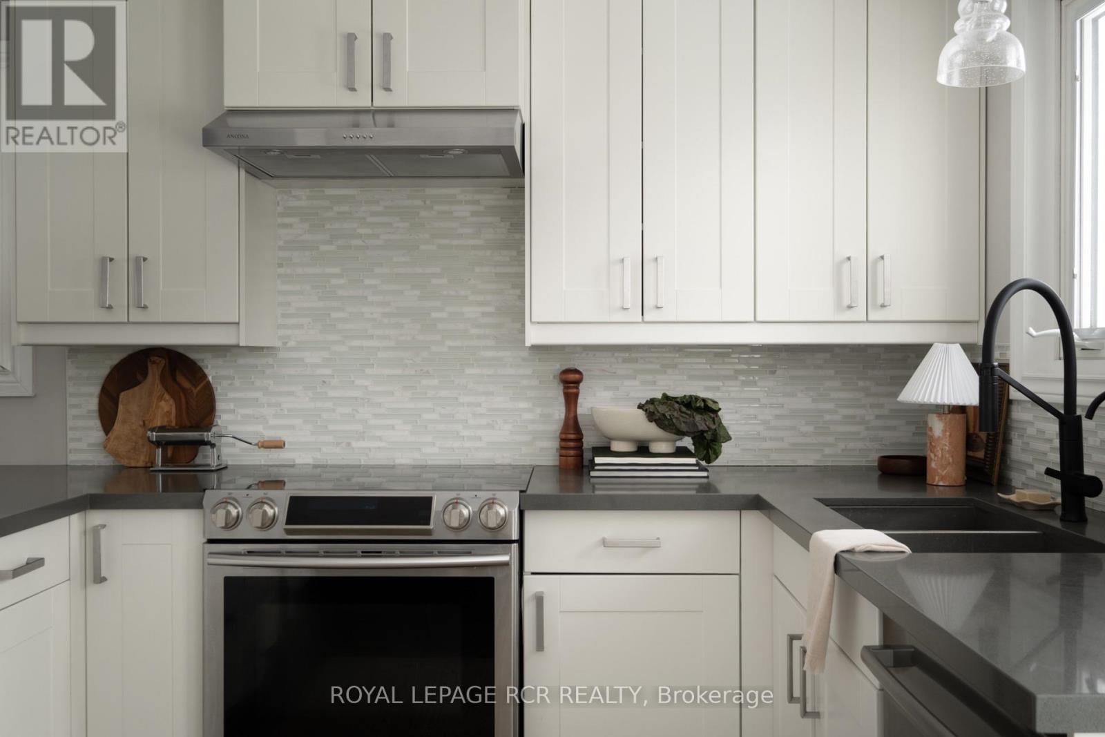 69 Bartley Bull Parkway, Brampton, Ontario  L6W 2J7 - Photo 12 - W12826850