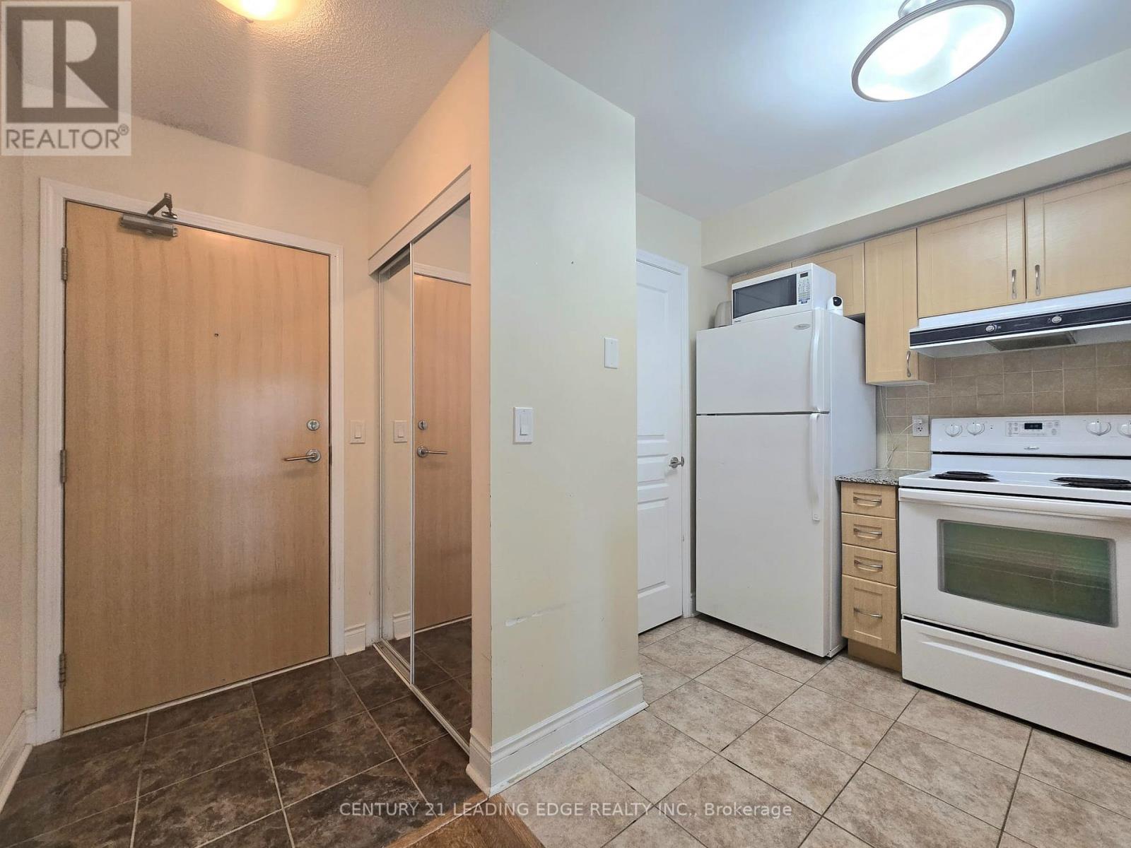 810 - 55 South Town Centre Boulevard, Markham, Ontario  L6G 0B3 - Photo 3 - N13055836