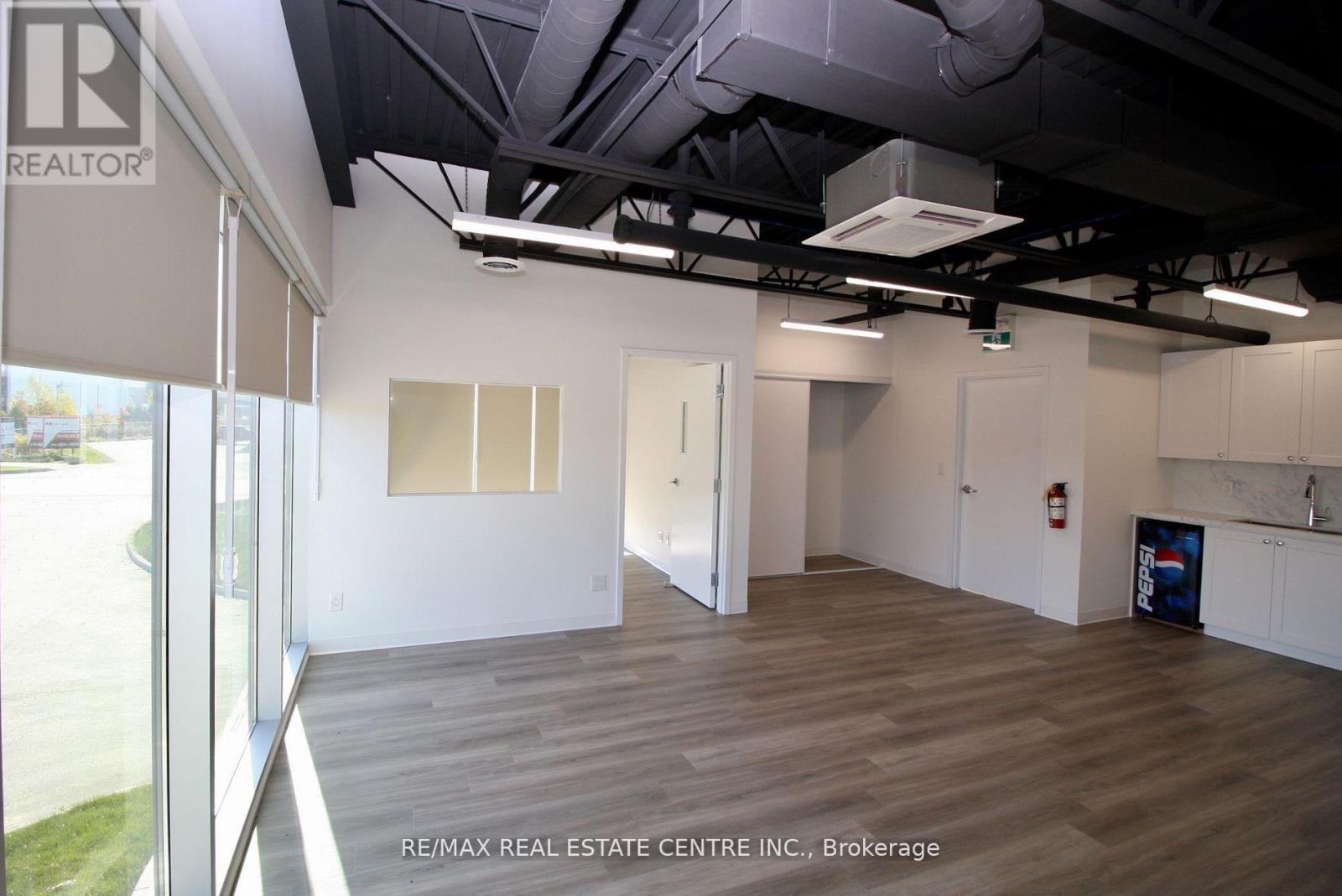 16 - 587 Hanlon Creek Boulevard, Guelph, Ontario  N1C 0A1 - Photo 10 - X13053092