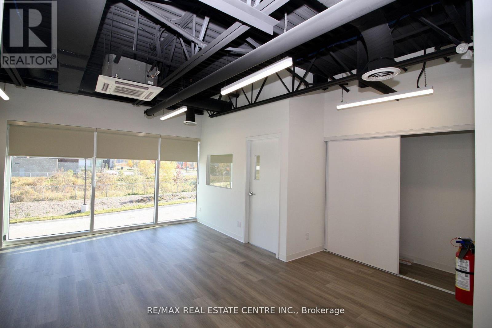 16 - 587 Hanlon Creek Boulevard, Guelph, Ontario  N1C 0A1 - Photo 9 - X13053092