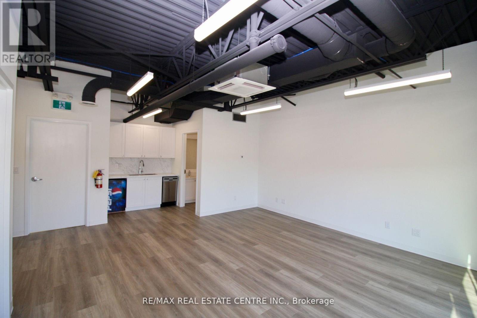 16 - 587 Hanlon Creek Boulevard, Guelph, Ontario  N1C 0A1 - Photo 8 - X13053092