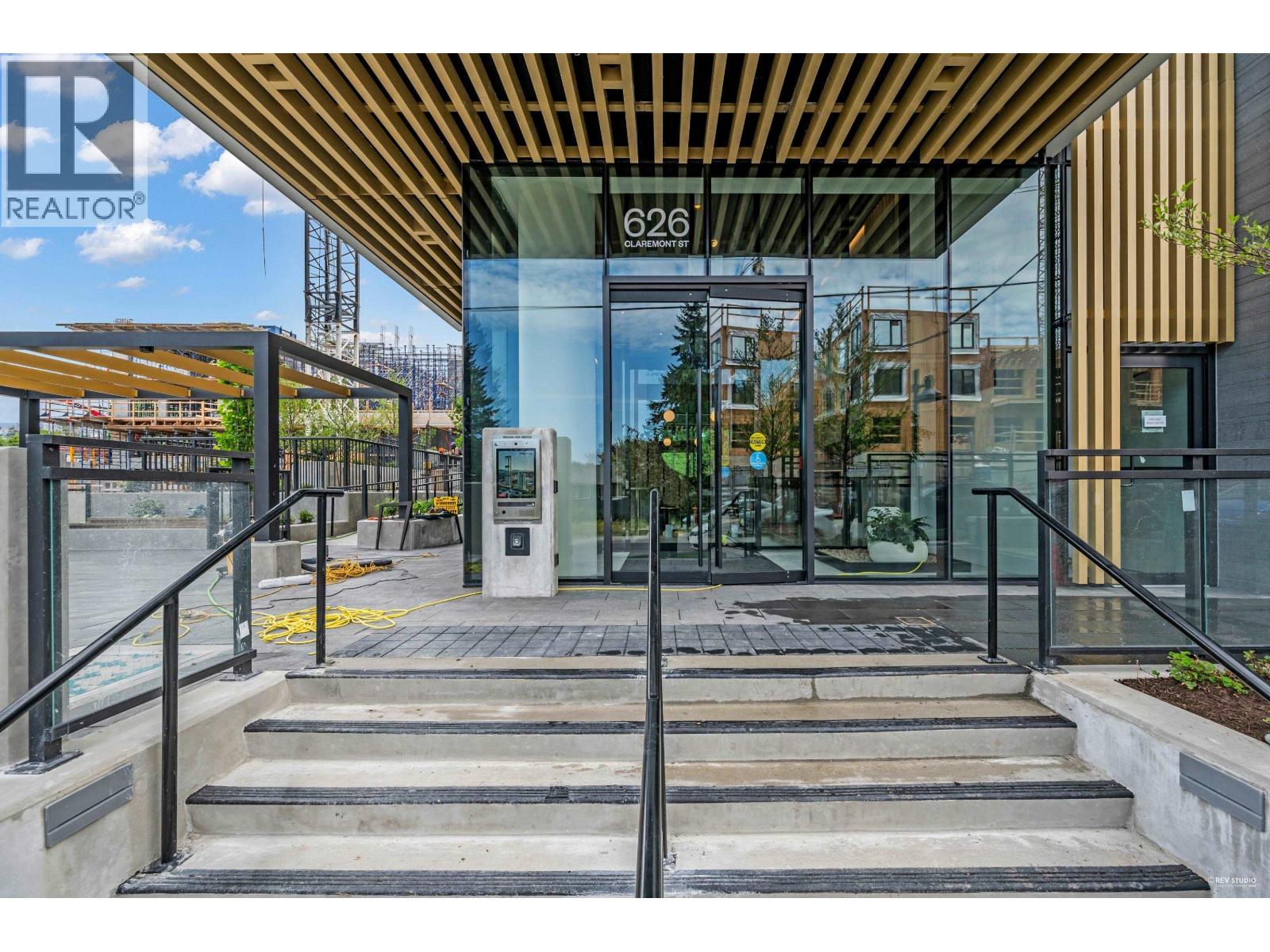 1608 626 Claremont Street, Coquitlam, British Columbia  V3J 0T1 - Photo 32 - R3117176