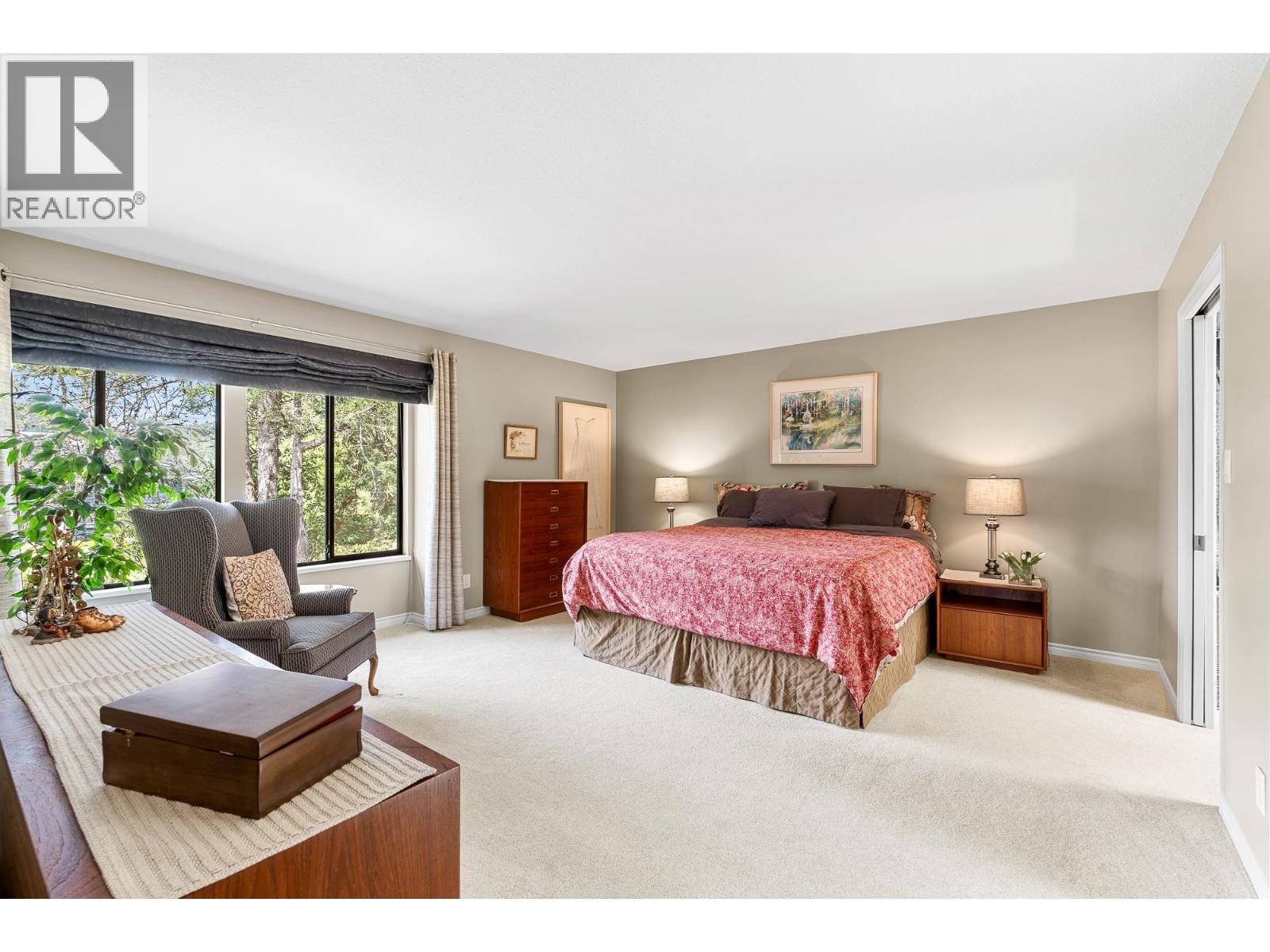 4724 Woodburn Court, West Vancouver, British Columbia  V7S 3B3 - Photo 15 - R3117184