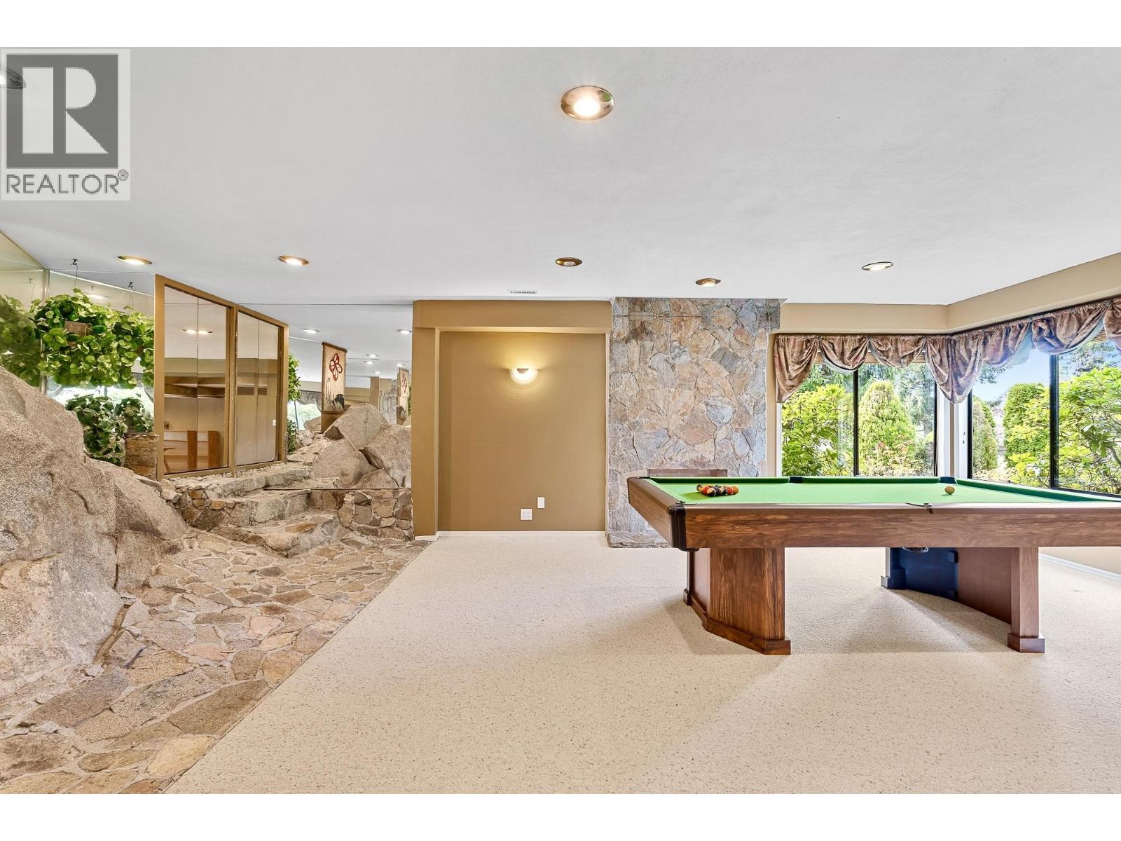 4724 Woodburn Court, West Vancouver, British Columbia  V7S 3B3 - Photo 27 - R3117184