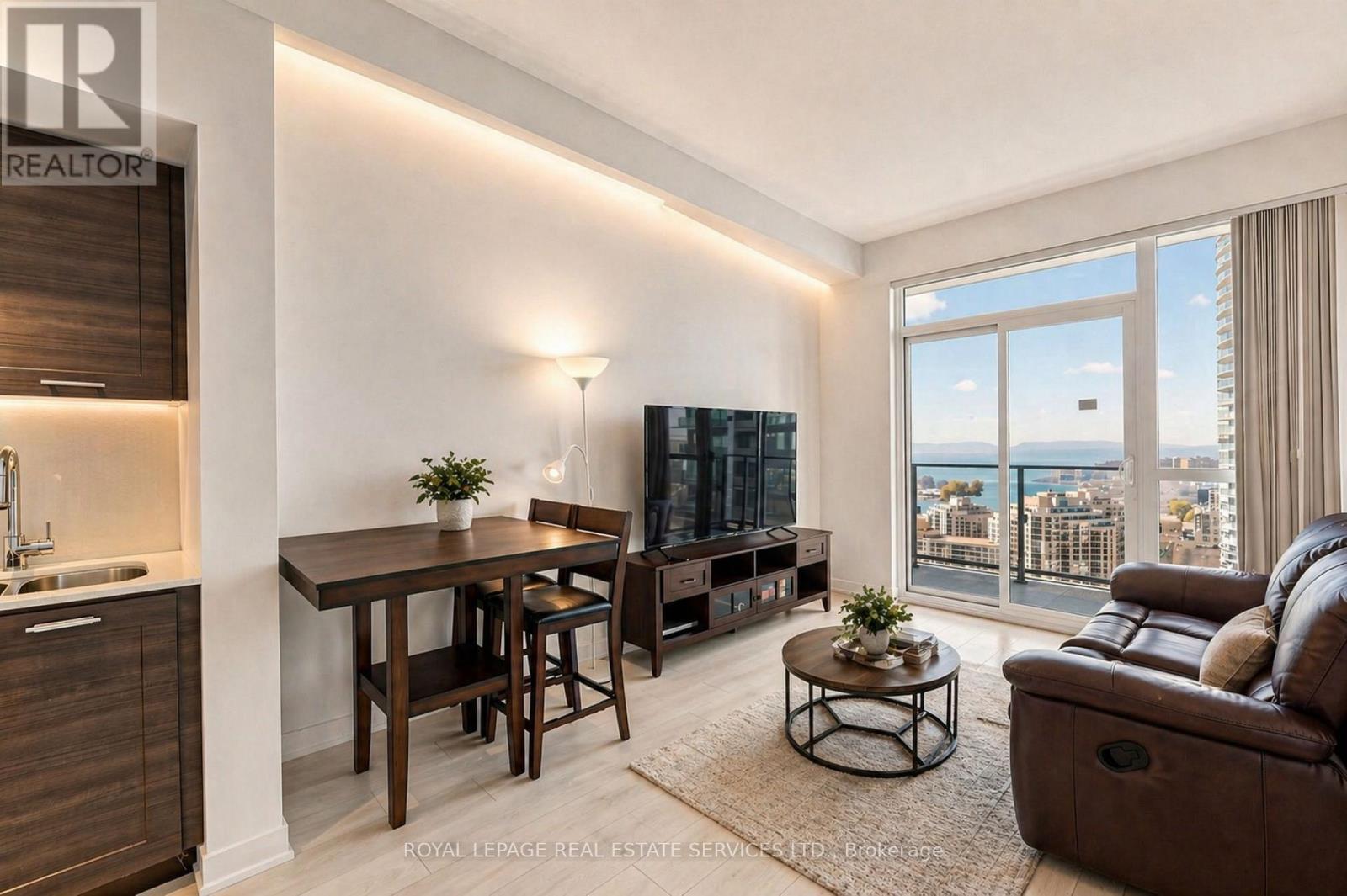 2903 - 2200 LAKE SHORE BOULEVARD W, Toronto, Ontario