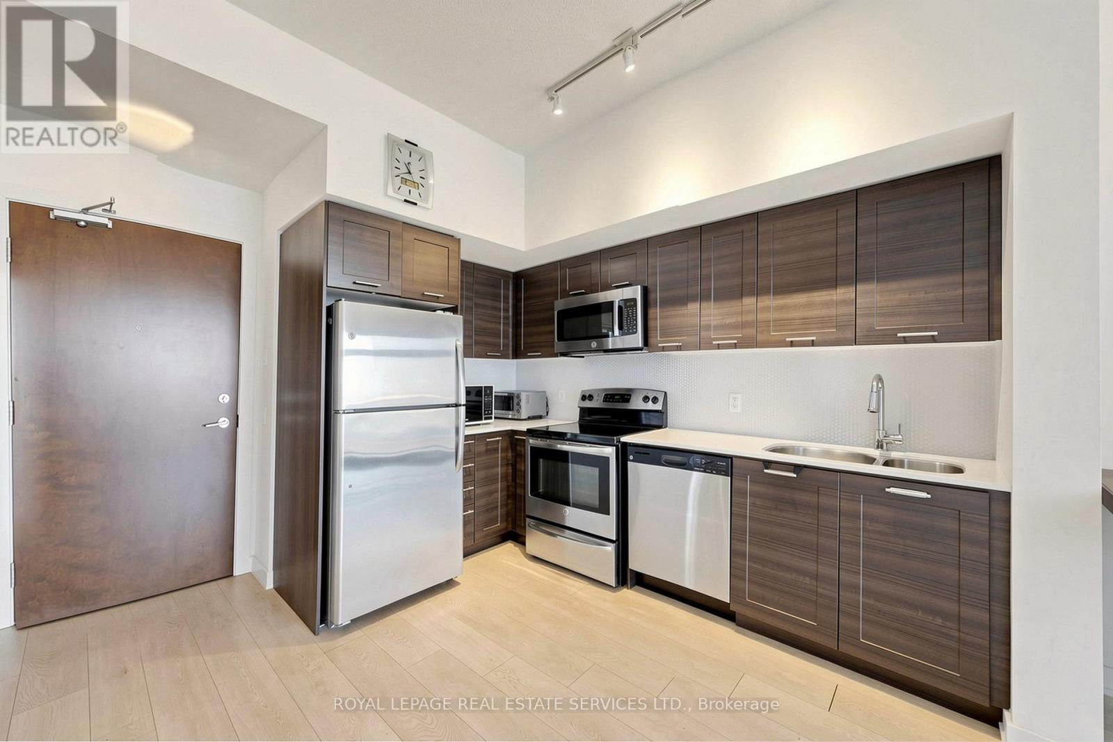 2903 - 2200 Lake Shore Boulevard W, Toronto, Ontario  M8V 1A4 - Photo 17 - W13055486