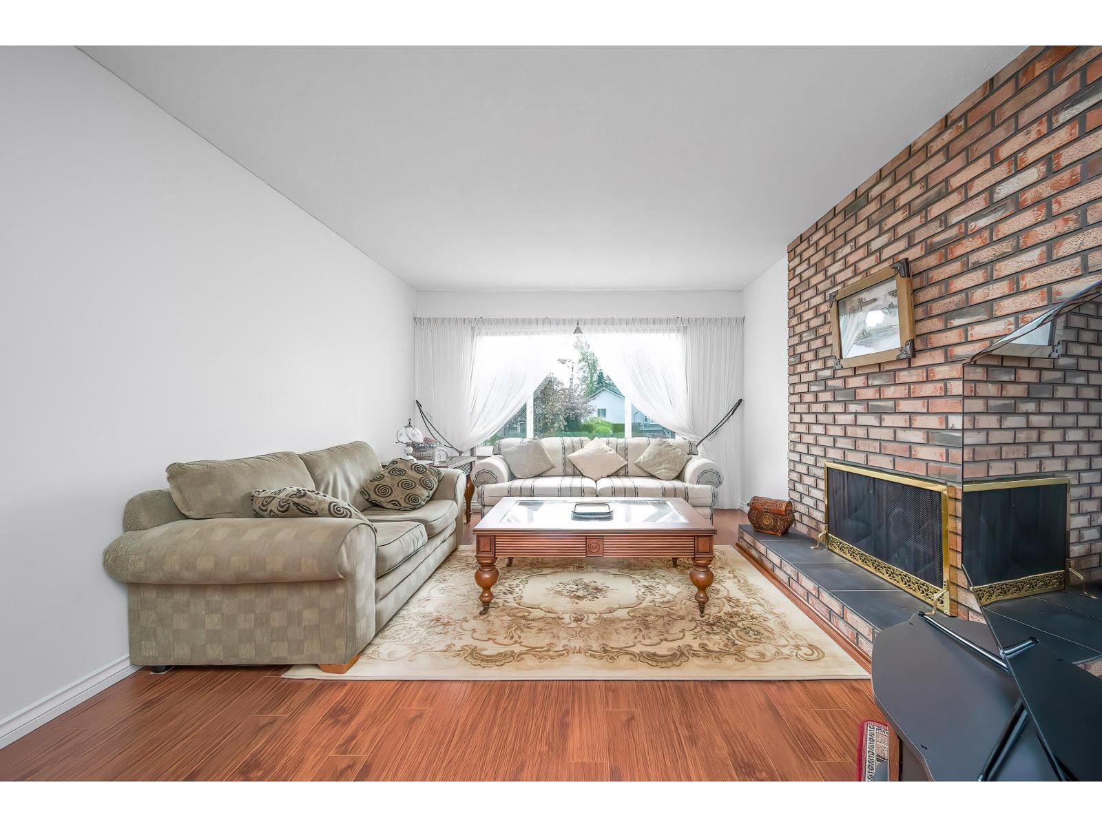 14932 98a Avenue, Surrey, British Columbia  V3R 8H7 - Photo 12 - R3117134