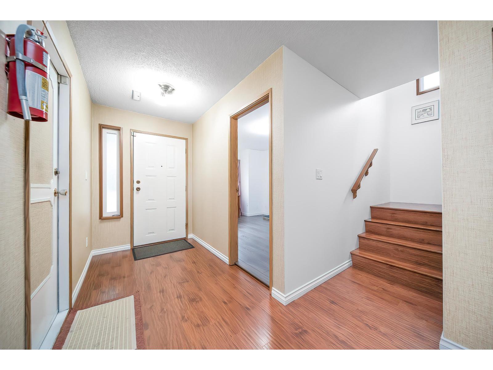 14932 98a Avenue, Surrey, British Columbia  V3R 8H7 - Photo 29 - R3117134