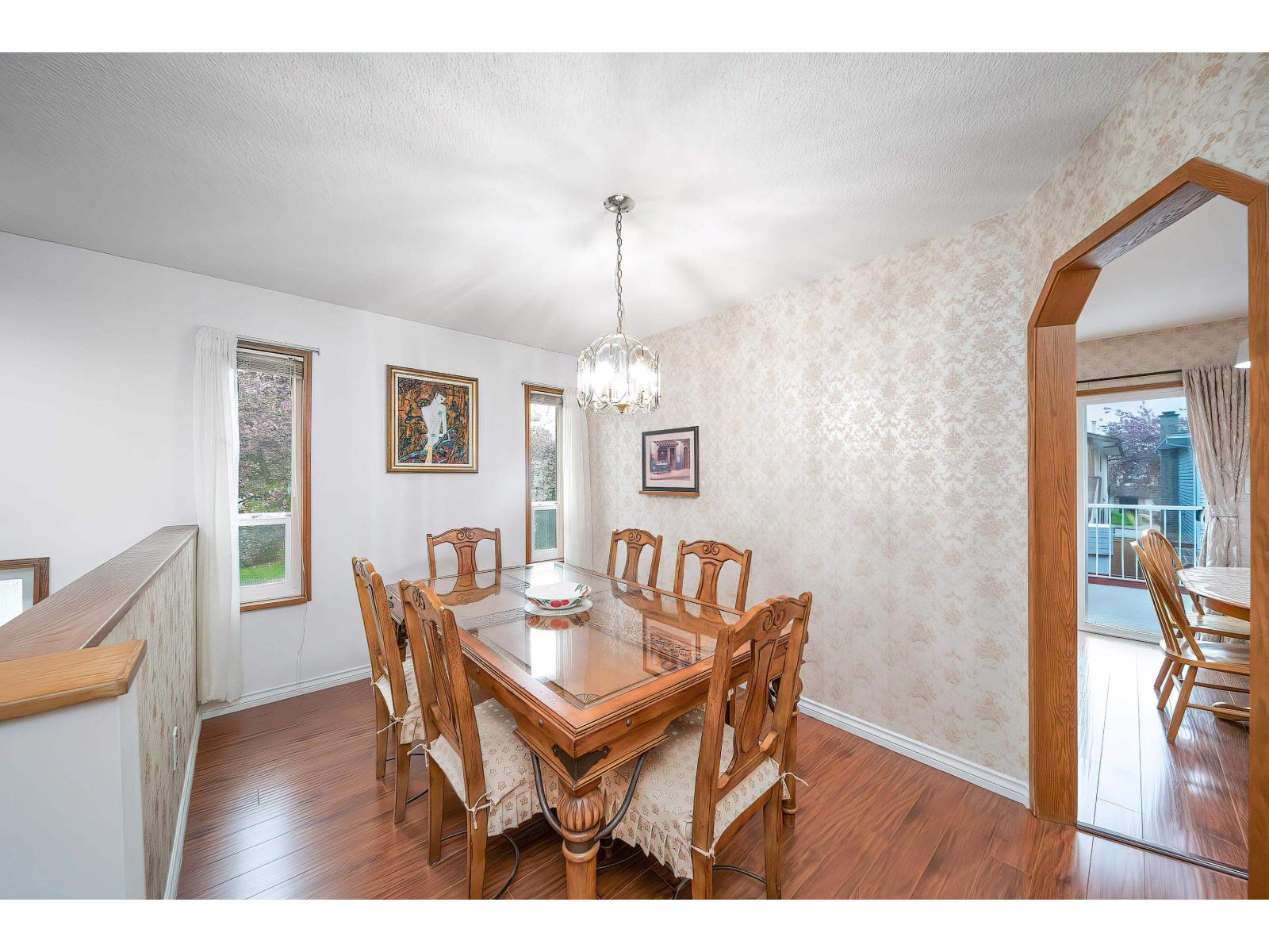 14932 98a Avenue, Surrey, British Columbia  V3R 8H7 - Photo 9 - R3117134